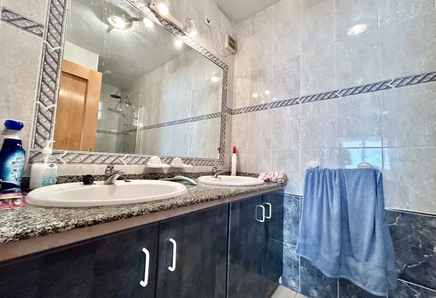 3 makuuhuone Huoneisto myytävänä paikassa La Zenia mukana uima-altaan - 195 000 € (Ref: 10023151)