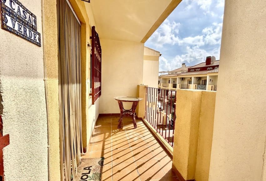 3 makuuhuone Huoneisto myytävänä paikassa La Zenia mukana uima-altaan - 195 000 € (Ref: 10023151)