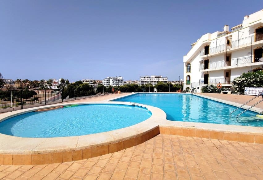 2 chambre Appartement à vendre à La Zenia avec piscine - 169 900 € (Ref: 10023152)