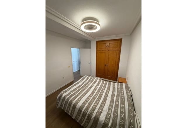 Apartamento de 2 habitaciones en Punta Prima, Orihuela en venta - 179.000 € (Ref: 10026719)