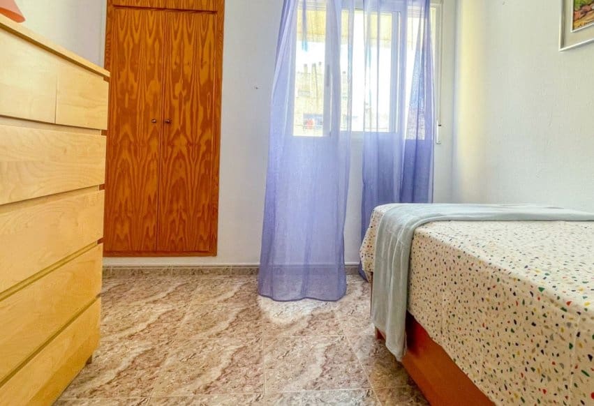 Apartamento de 3 habitaciones en Torrevieja en venta - 188.000 € (Ref: 10026721)