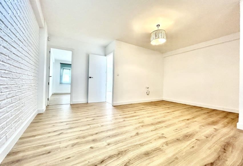 3 quarto Apartamento para venda em Torrevieja - 130 000 € (Ref: 10031023)
