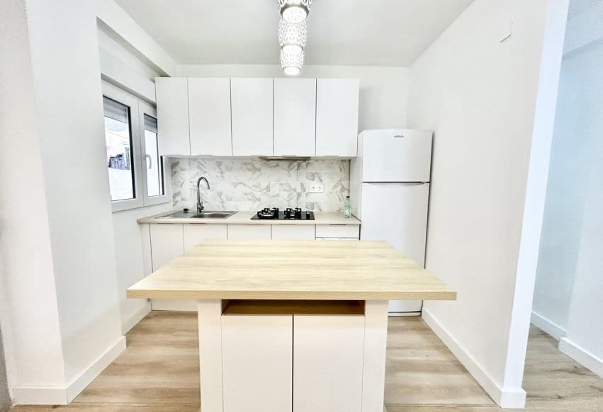 3 quarto Apartamento para venda em Torrevieja - 130 000 € (Ref: 10031023)