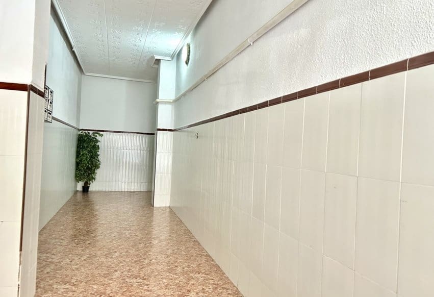3 quarto Apartamento para venda em Torrevieja - 130 000 € (Ref: 10031023)