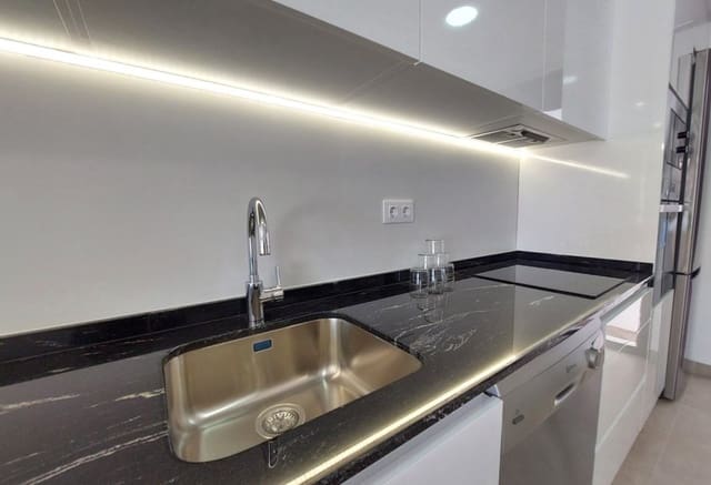 3 sypialnia Willa na sprzedaż w Los Peñascos - El Salero - Los Imbernones, San Pedro del Pinatar z basenem - 395 000 € (Ref: 10033319)