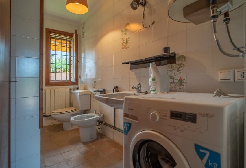 6 Zimmer Villa zu verkaufen in Torrevieja mit Garage - 520.000 € (Ref: 10043719)