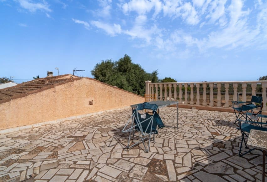 6 Zimmer Villa zu verkaufen in Torrevieja mit Garage - 520.000 € (Ref: 10043719)