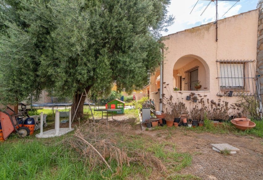 6 Zimmer Villa zu verkaufen in Torrevieja mit Garage - 520.000 € (Ref: 10043719)