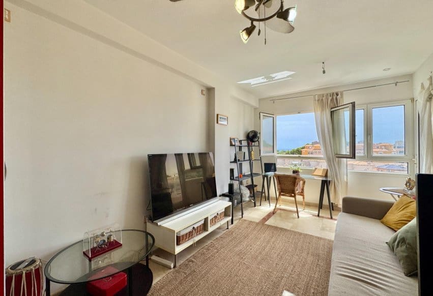 Apartamento de 2 habitaciones en Orihuela Costa en venta con piscina - 199.000 € (Ref: 10046218)