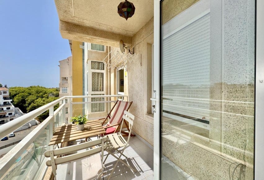 Apartamento de 2 habitaciones en Orihuela Costa en venta con piscina - 199.000 € (Ref: 10046218)