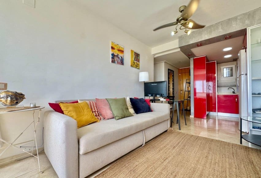Apartamento de 2 habitaciones en Orihuela Costa en venta con piscina - 199.000 € (Ref: 10046218)
