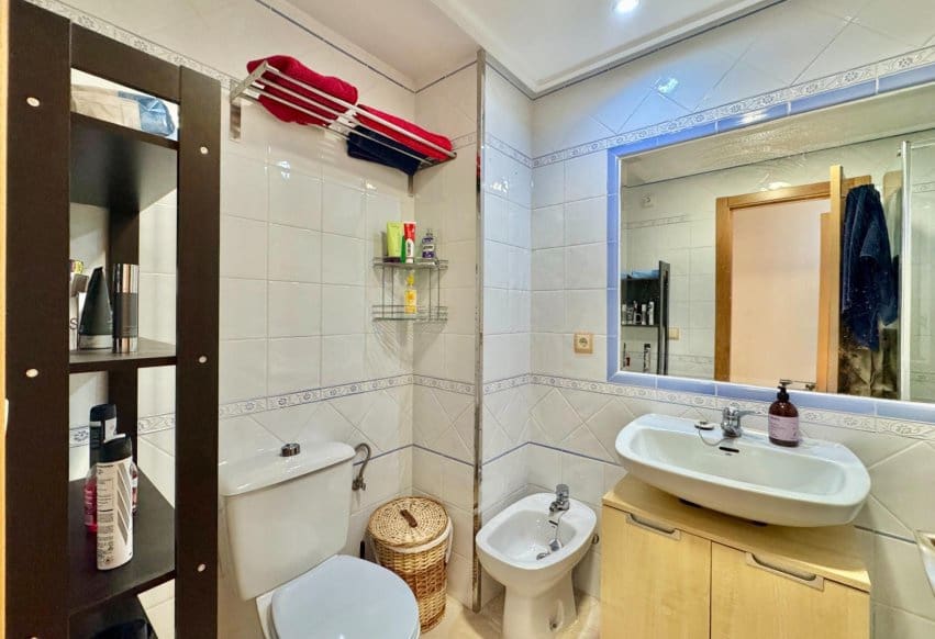 Apartamento de 2 habitaciones en Orihuela Costa en venta con piscina - 199.000 € (Ref: 10046218)