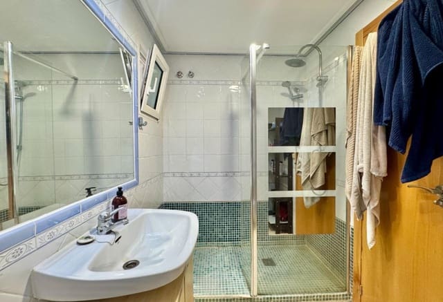 2 sovrum Lägenhet till salu i Dehesa de Campoamor, Orihuela med pool - 199 000 € (Ref: 10046218)