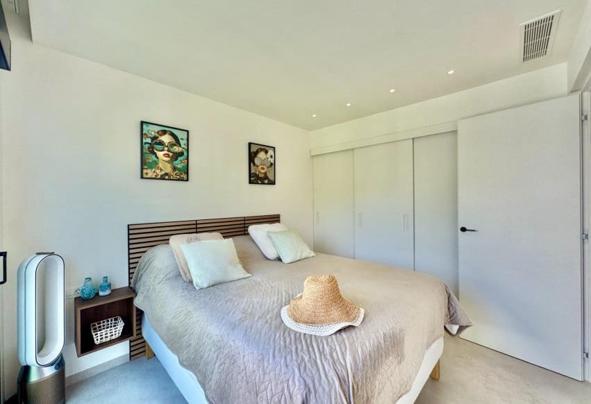 3 slaapkamer Appartement te koop in Orihuela met zwembad - € 819.000 (Ref: 10046219)