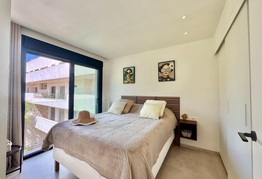 3 slaapkamer Appartement te koop in Orihuela met zwembad - € 819.000 (Ref: 10046219)