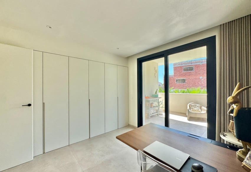 3 slaapkamer Appartement te koop in Orihuela met zwembad - € 819.000 (Ref: 10046219)