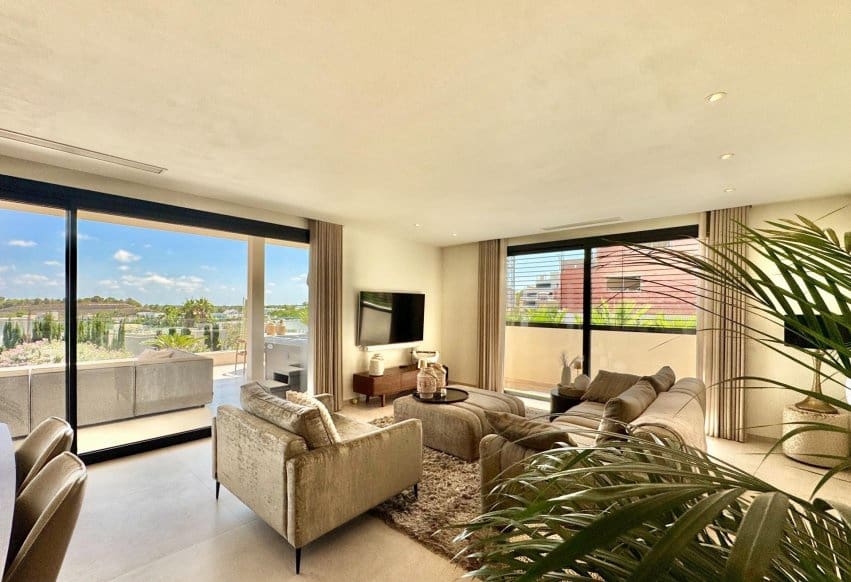 3 slaapkamer Appartement te koop in Orihuela met zwembad - € 819.000 (Ref: 10046219)