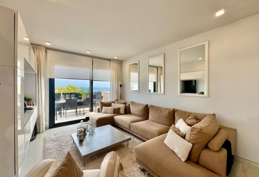 3 soverom Strandleiligheter til salgs i Orihuela Costa med svømmebasseng - € 485 000 (Ref: 10046220)