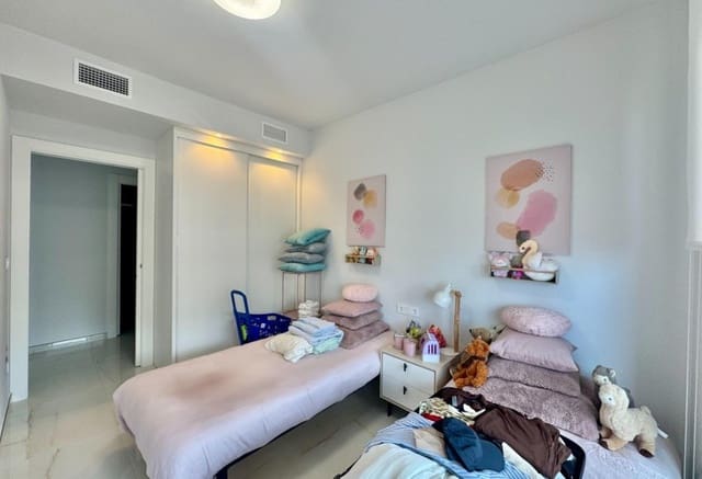 3 sovrum Strandlägenhet till salu i Punta Prima, Orihuela med pool - 485 000 € (Ref: 10046220)