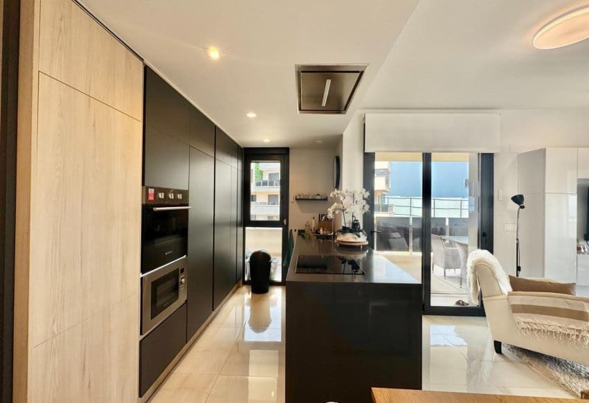 3 soverom Strandleiligheter til salgs i Orihuela Costa med svømmebasseng - € 485 000 (Ref: 10046220)