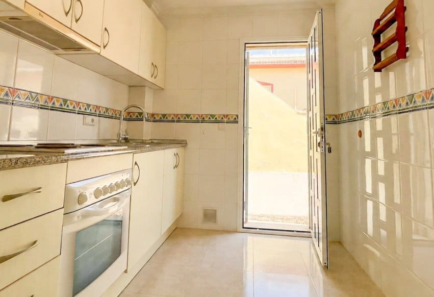 3 chambre Maison de Ville à vendre à Dona Pepa avec piscine - 229 000 € (Ref: 10048457)