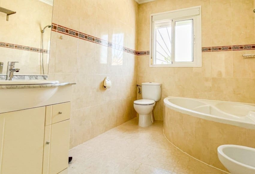 3 chambre Maison de Ville à vendre à Dona Pepa avec piscine - 229 000 € (Ref: 10048457)