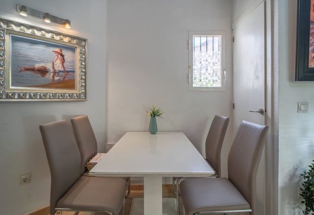 2 makuuhuone Omakotitalo myytävänä paikassa Cabo Cervera, Torrevieja - 179 900 € (Ref: 10048521)