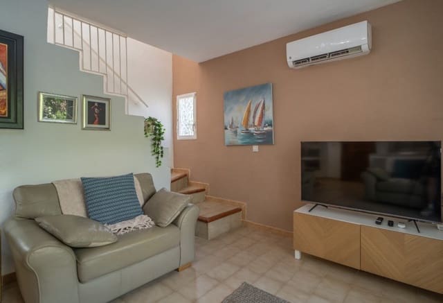 2 makuuhuone Omakotitalo myytävänä paikassa Cabo Cervera, Torrevieja - 179 900 € (Ref: 10048521)