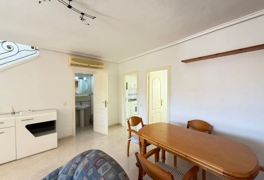 3 bedroom Townhouse for sale in Ciudad Quesada with pool - € 229,000 (Ref: 10049893)