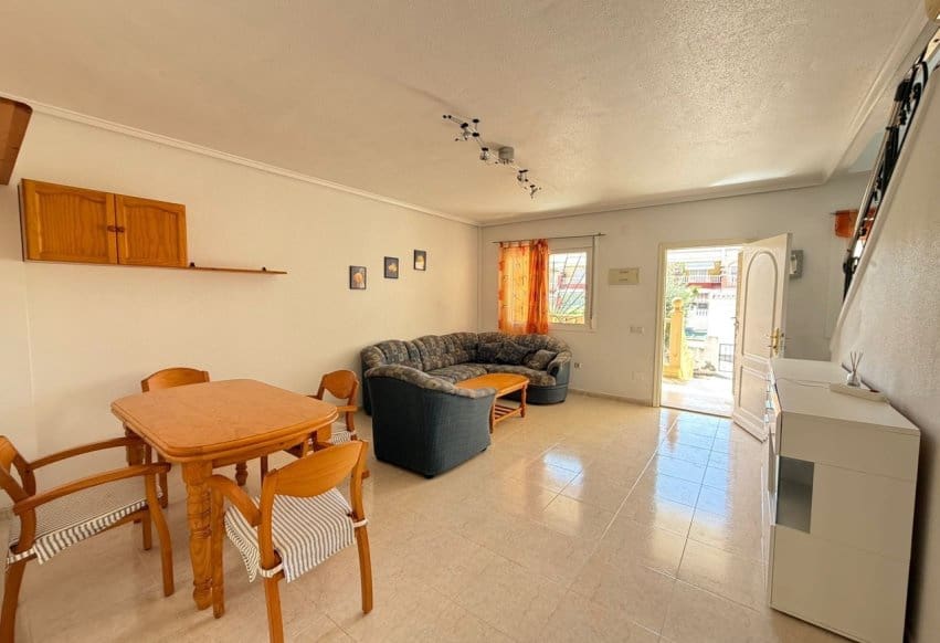 3 bedroom Townhouse for sale in Ciudad Quesada with pool - € 229,000 (Ref: 10049893)