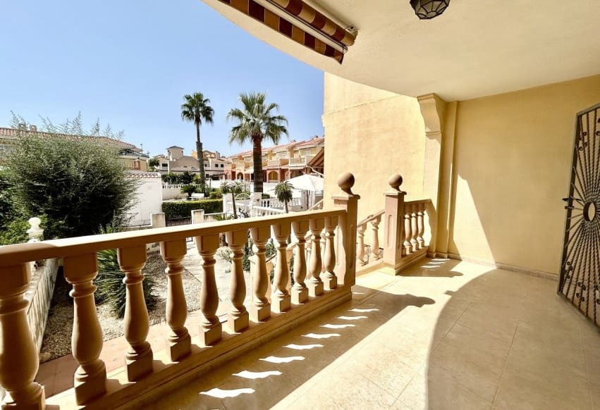 3 bedroom Townhouse for sale in Ciudad Quesada with pool - € 229,000 (Ref: 10049893)
