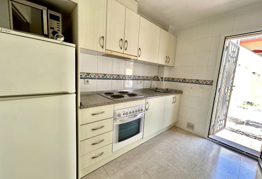 3 bedroom Townhouse for sale in Ciudad Quesada with pool - € 229,000 (Ref: 10049893)