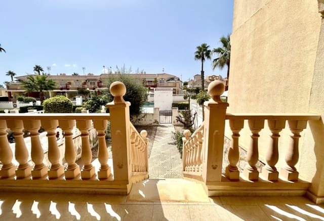 3 bedroom Townhouse for sale in Ciudad Quesada, Rojales with pool - € 229,000 (Ref: 10049893)