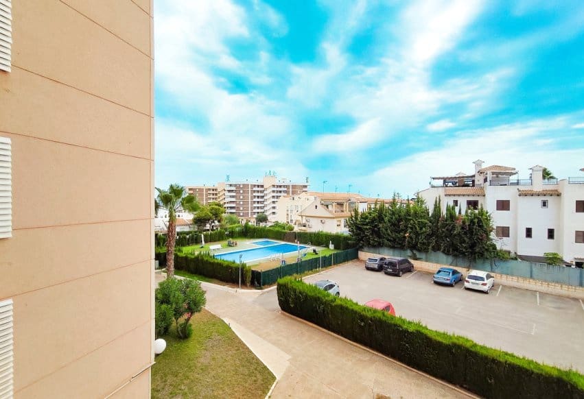 3 sypialnia Apartament przy plaży na sprzedaż w La Zenia z basenem - 269 000 € (Ref: 10051914)