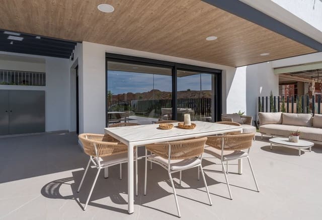3 camera da letto Appartamento in vendita in El Chaparral - La Siesta - La Torreta, Torrevieja con piscina - 384.000 € (Rif: 10051917)