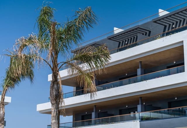3 camera da letto Appartamento in vendita in El Chaparral - La Siesta - La Torreta, Torrevieja con piscina - 384.000 € (Rif: 10051917)