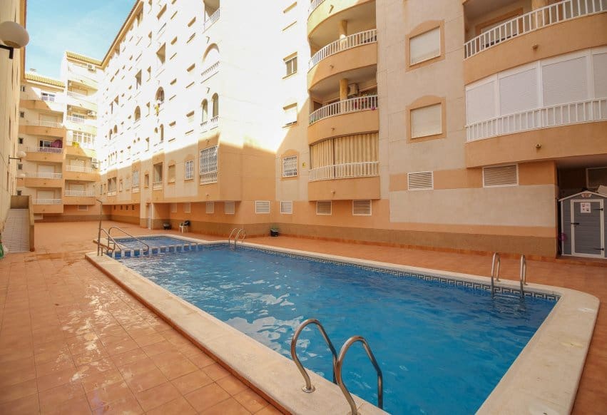 2 camera da letto Appartamento in vendita in Torrevieja con piscina - 119.000 € (Rif: 10052004)