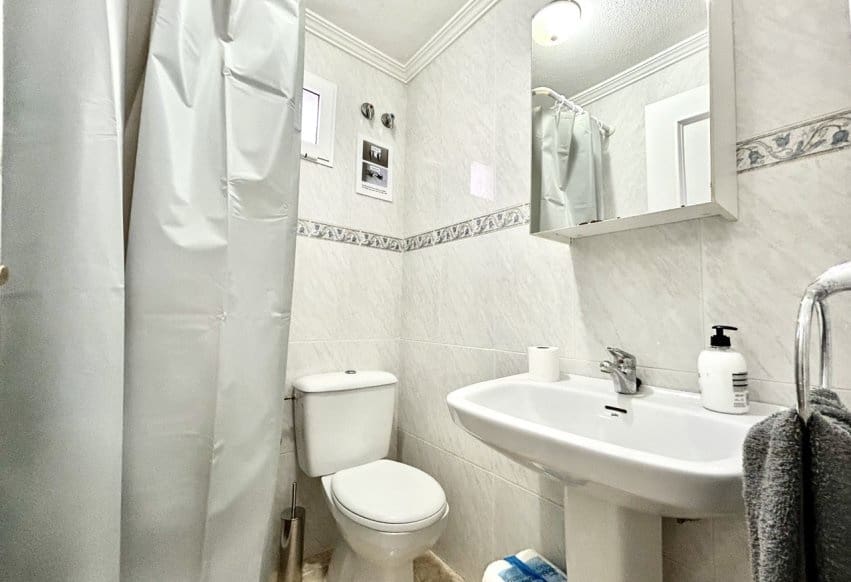 3 soverom Hus til salgs i La Zenia med svømmebasseng - € 199 900 (Ref: 10057877)
