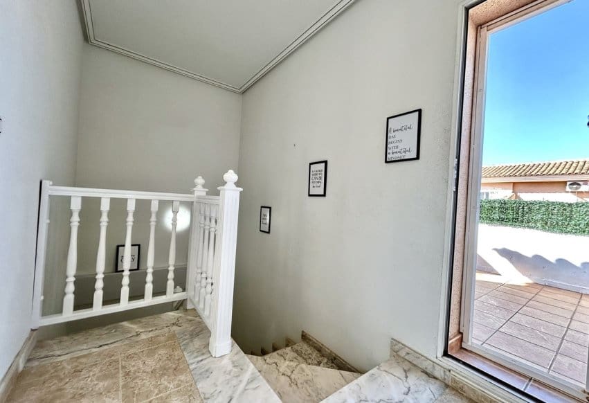3 soverom Hus til salgs i La Zenia med svømmebasseng - € 199 900 (Ref: 10057877)