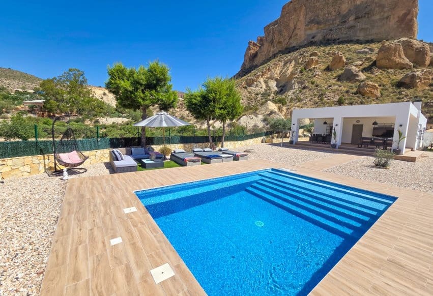 3 soverom Villa til salgs i Crevillente / Crevillent med svømmebasseng - € 395 000 (Ref: 10057878)