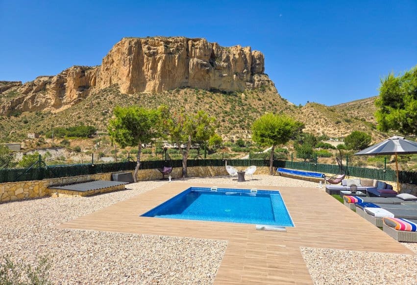 3 soverom Villa til salgs i Crevillente / Crevillent med svømmebasseng - € 395 000 (Ref: 10057878)