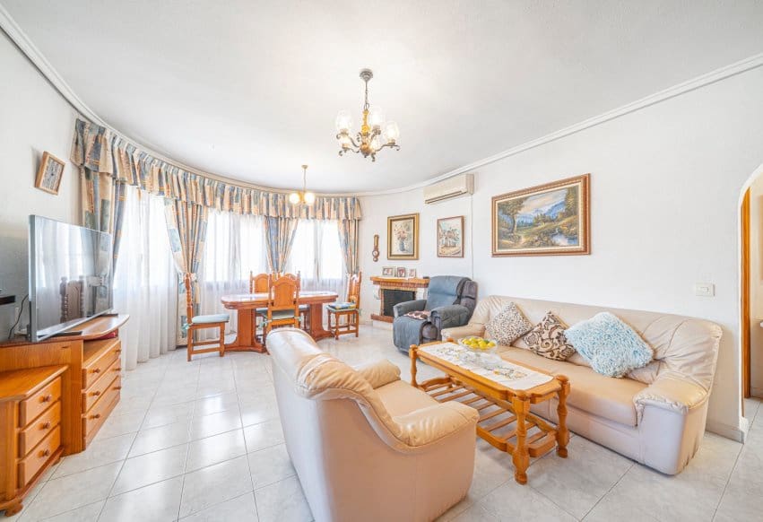 5 Zimmer Villa zu verkaufen in Rojales - 359.000 € (Ref: 10065418)