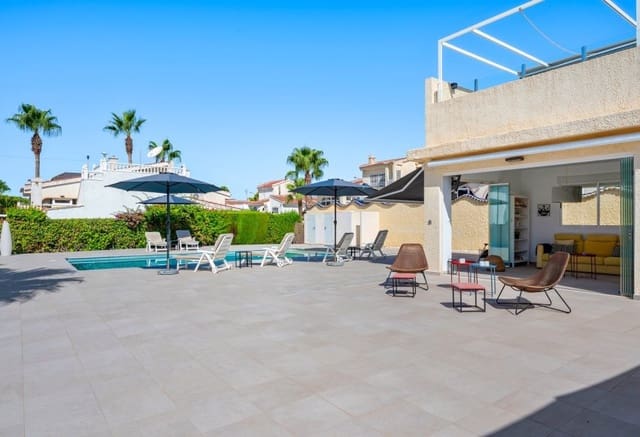 3 soveværelse Villa til salg i Ciudad Quesada, Rojales - € 575.000 (Ref: 10065419)
