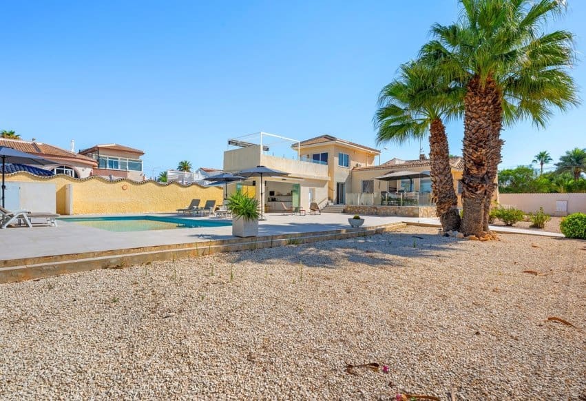 3 soveværelse Villa til salg i Rojales - € 575.000 (Ref: 10065419)