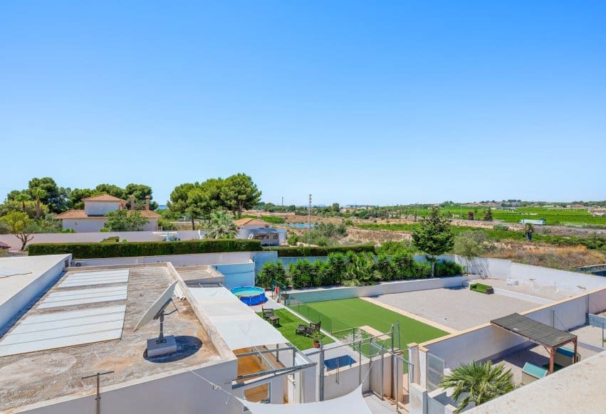 8 sovrum Finca/Hus på landet till salu i Los Montesinos - 1 400 000 € (Ref: 10065422)