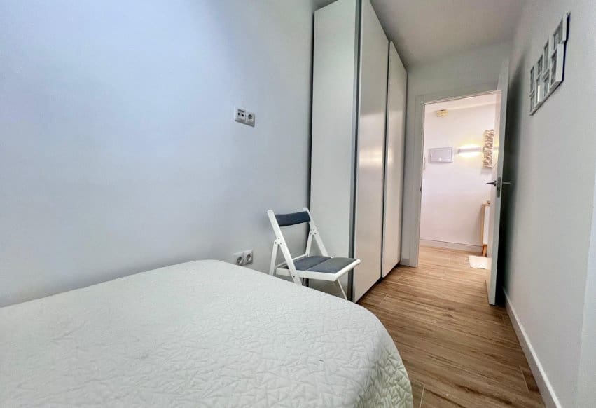 3 soveværelse Lejlighed til salg i Punta Prima med swimmingpool - € 259.700 (Ref: 10071008)