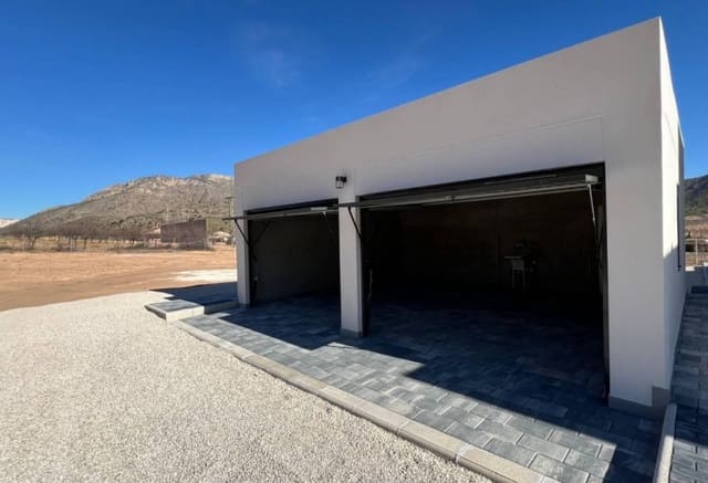 Chalet de 3 habitaciones en Torre del Rico, Jumilla en venta - 385.000 € (Ref: 10071021)