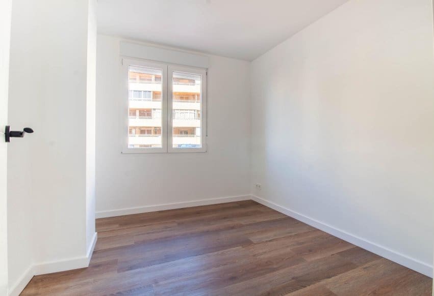 2 Zimmer Strandapartment zu verkaufen in Torrevieja - 250.000 € (Ref: 10071022)