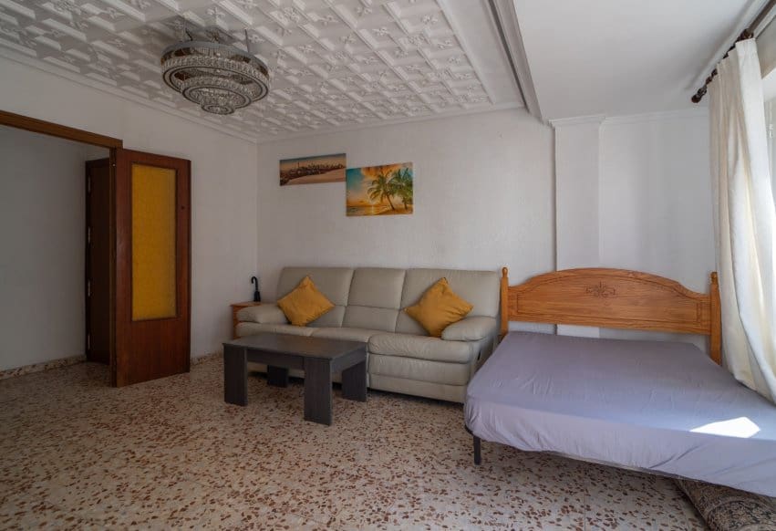 4 makuuhuone Kattohuoneisto myytävänä paikassa Torrevieja mukana 
autotalli - 199 900 € (Ref: 10073380)