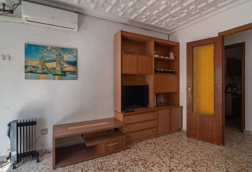 4 makuuhuone Kattohuoneisto myytävänä paikassa Torrevieja mukana 
autotalli - 199 900 € (Ref: 10073380)